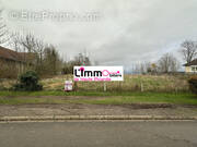 Terrain à LE QUESNEL