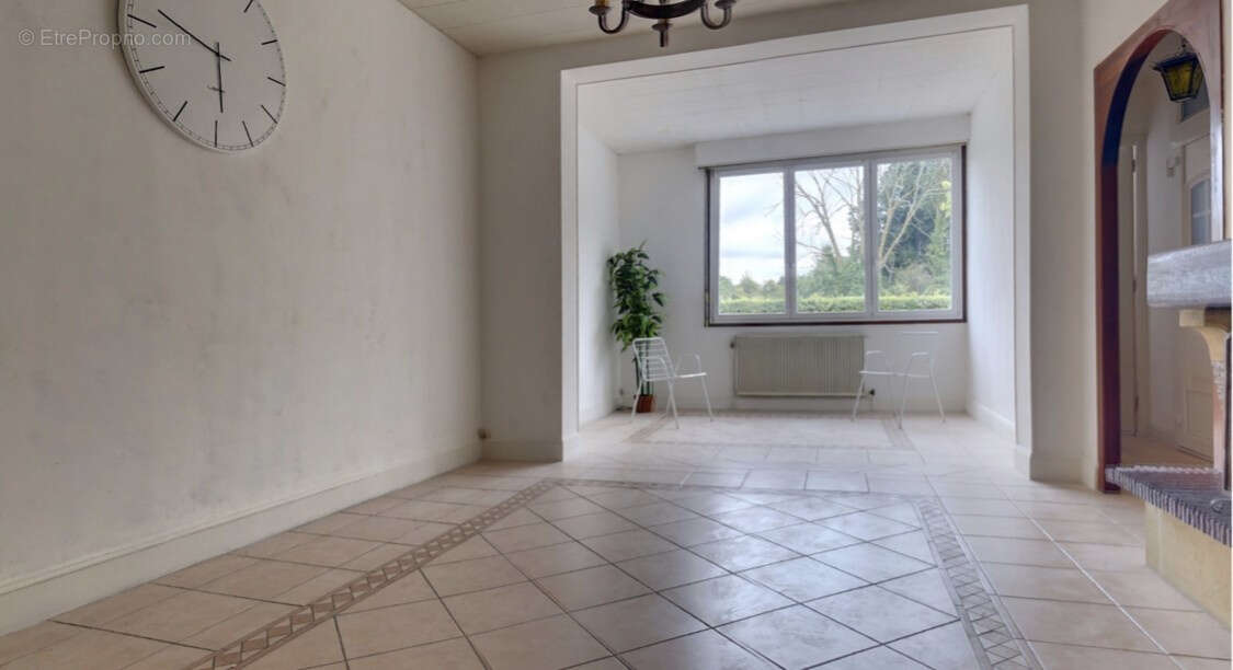 Maison à SAINTE-SAVINE