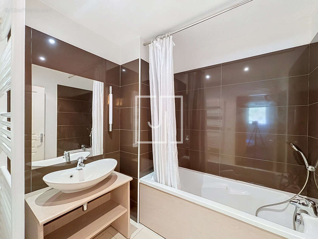 Duplex T3 à vendre à Jausiers les Magnans - photo 10