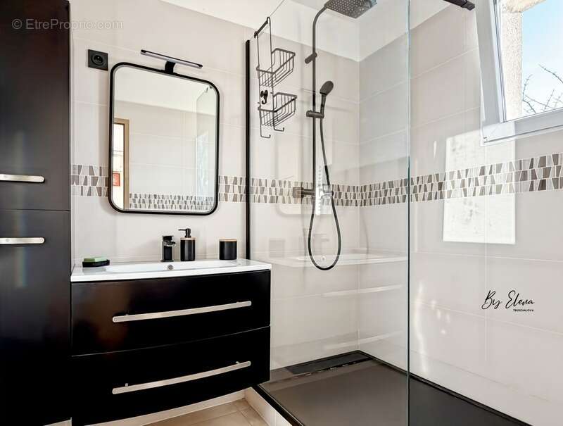 Maison à BUSSY-SAINT-GEORGES