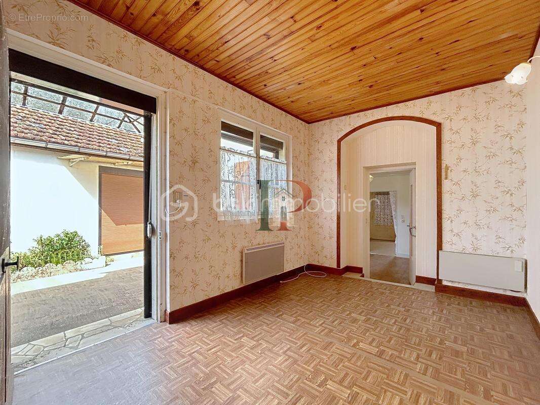 Maison à Argentenay avec terrain de 726 m² - photo 6