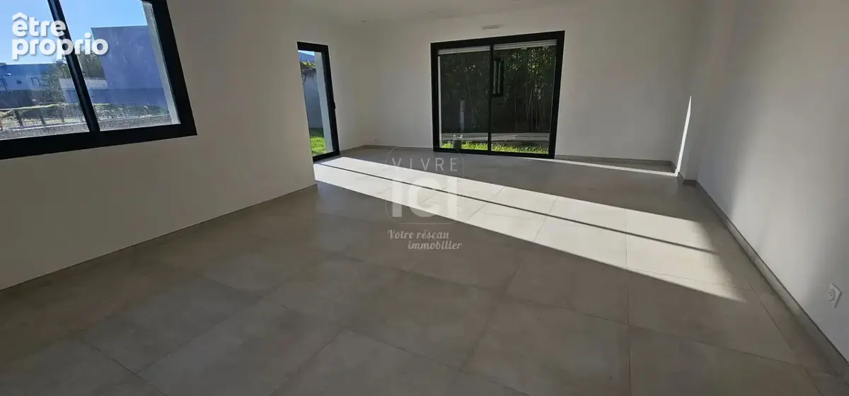 Maison - 112m² - Sainte Luce Sur Loire - Plain pied - photo 6