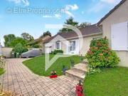 Maison à SAINTE-GEMME-MORONVAL