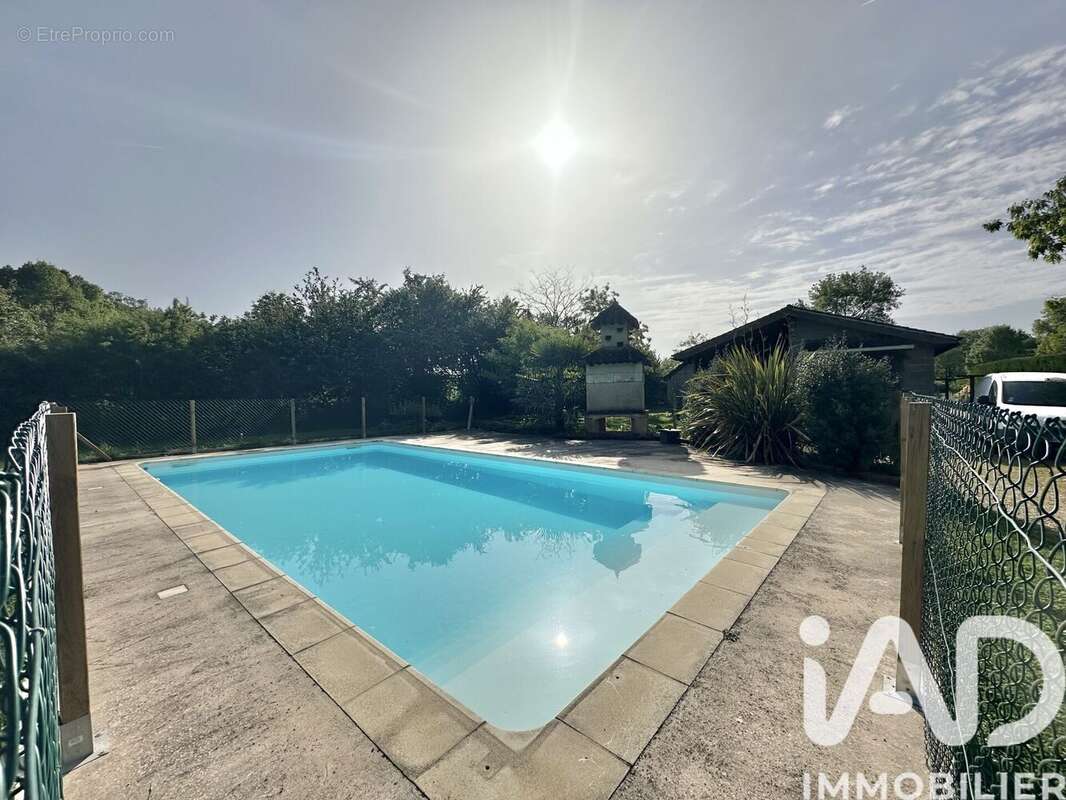 Photo 9 - Maison à NOHIC