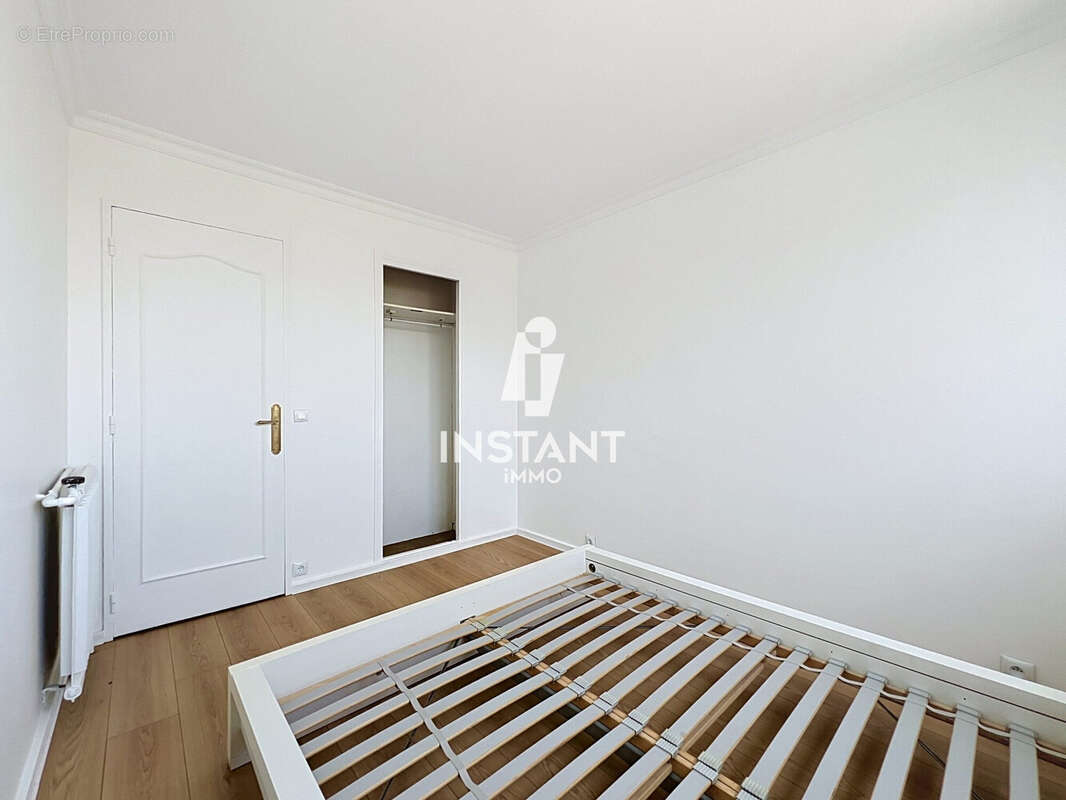 Appartement 65 m² à Joinville-Le-Pont  - photo 8