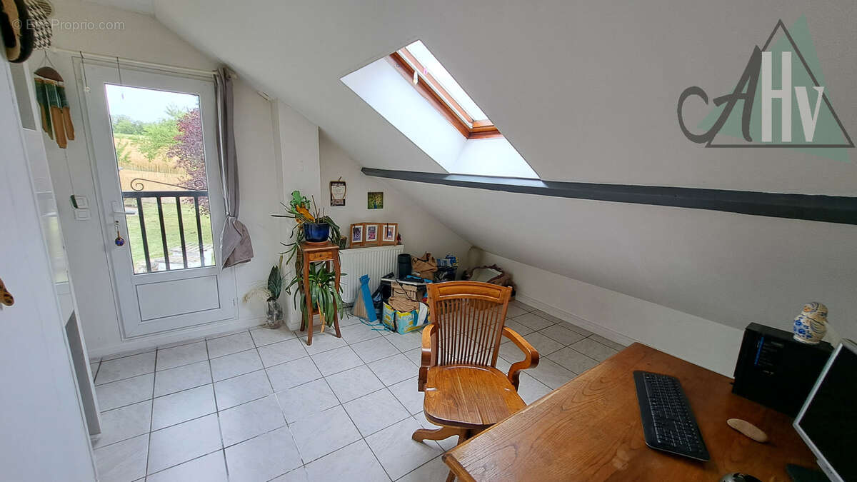 Maison à VINNEUF