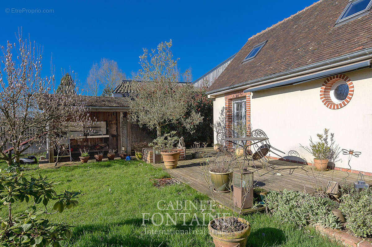 Maison à SAINT-GERMAIN-LA-POTERIE