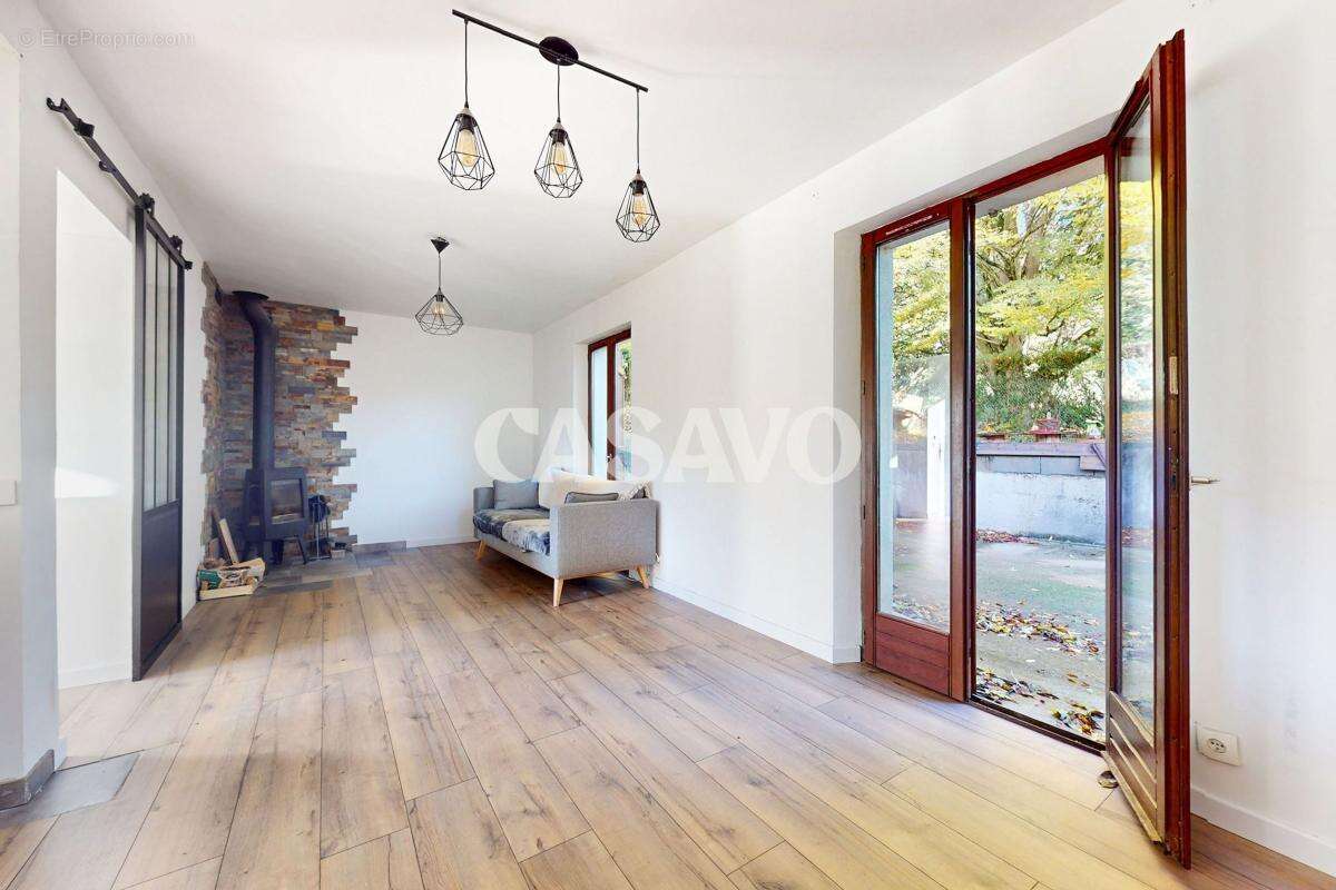 Vente Maison 6 pièces de 100m² - 95270 Noisy-sur-Oise - photo 4