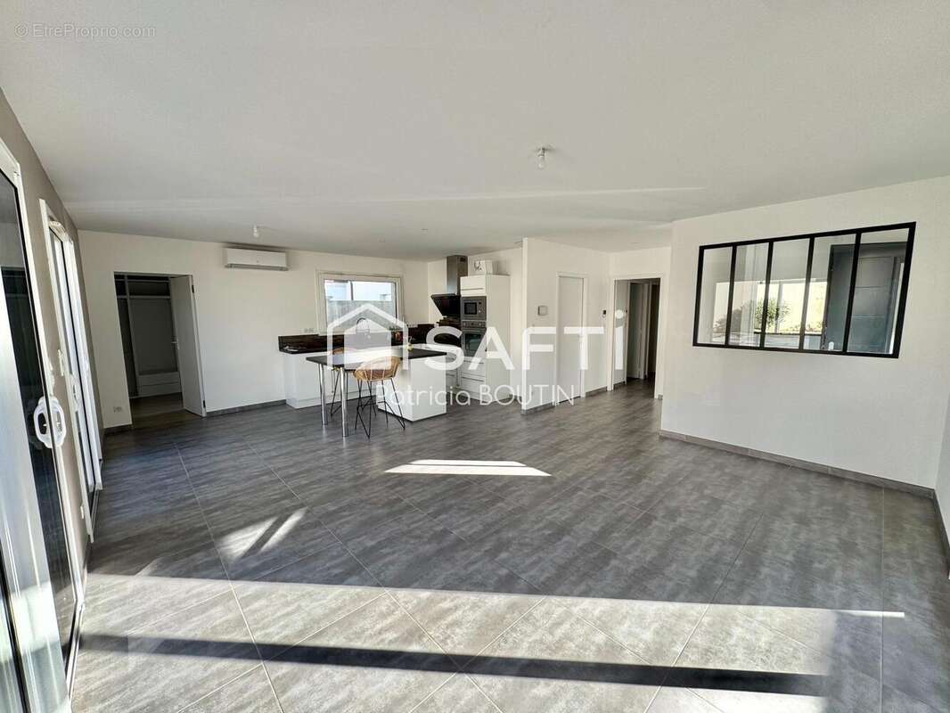 Maison 123 m² à Chauray  - photo 2