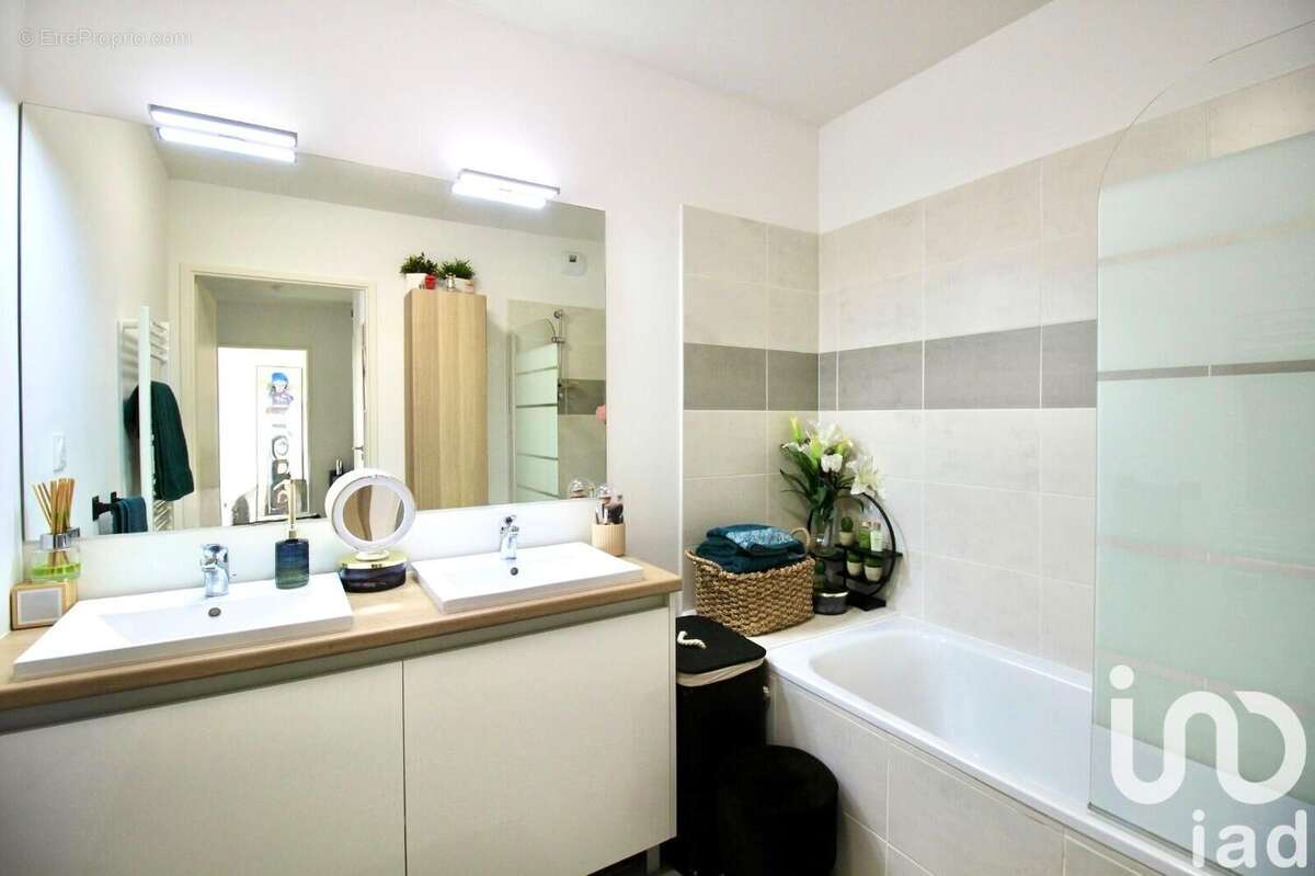 Photo 7 - Appartement à MARSEILLE-12E