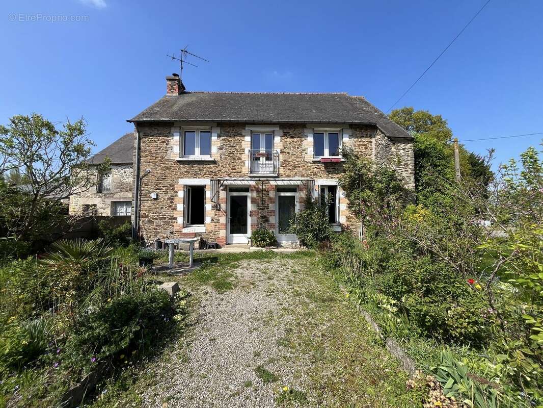 Maison à TAUPONT
