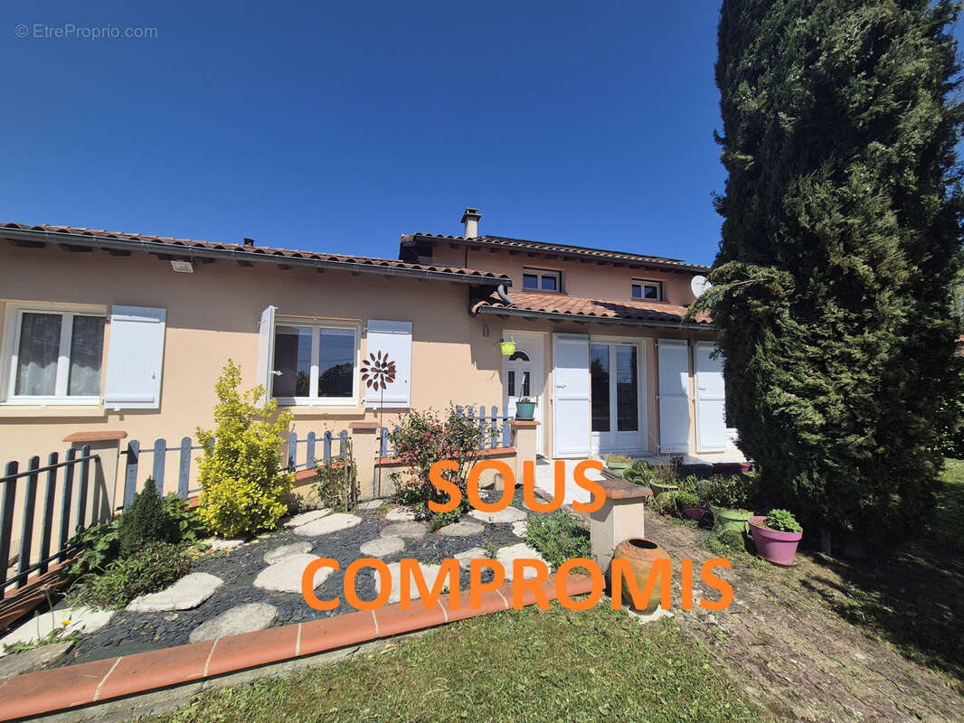 Maison à MONTEILS