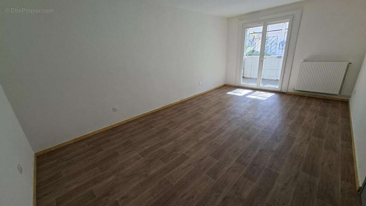 À vendre – T3 de 65 m² avec terrasse – Résidence sécurisée - photo 2