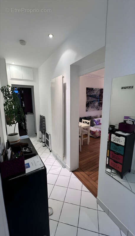 Appartement à COURBEVOIE