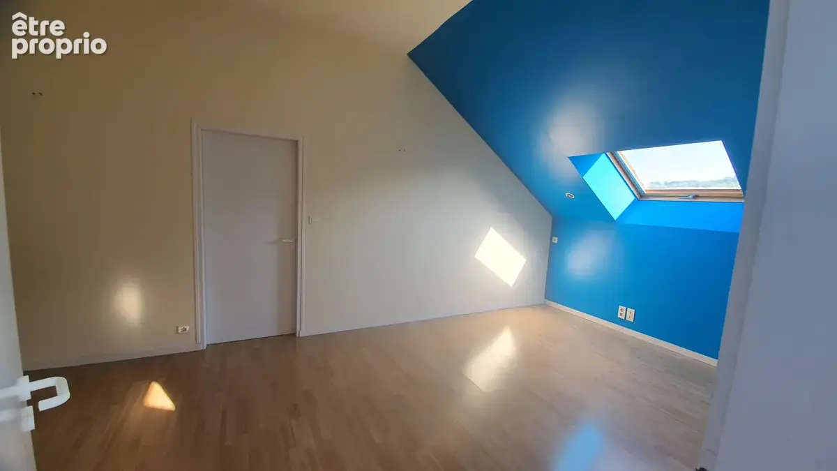 Maison familiale 5 chambres - pouzauges - photo 10