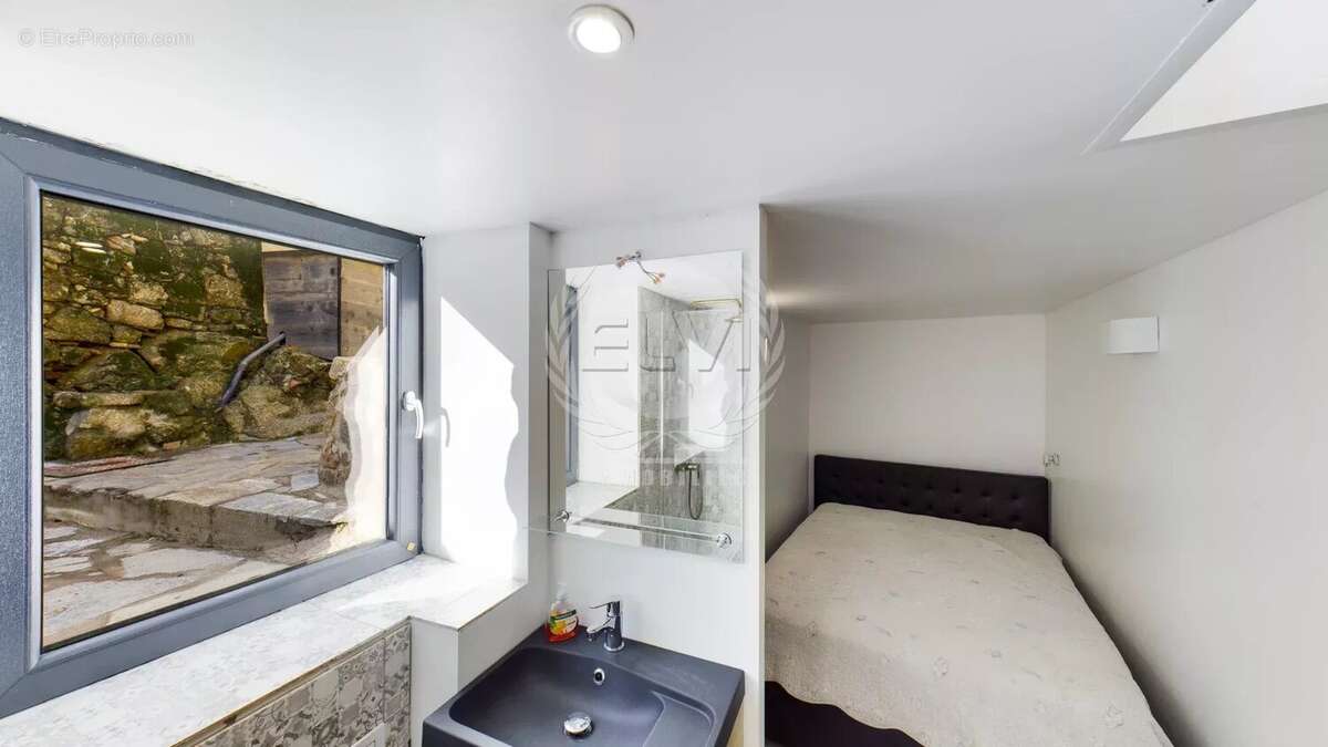 Maison à PLAN-DE-LA-TOUR