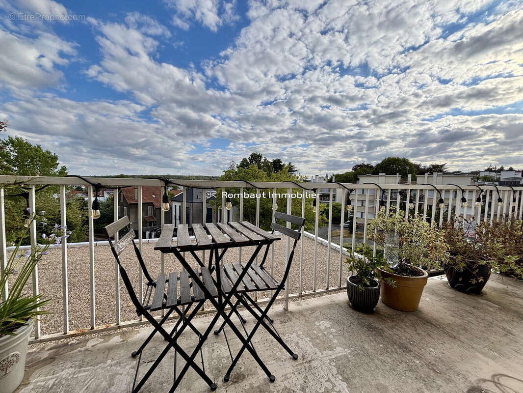 Appartement 47 m² à Garches  - photo 2