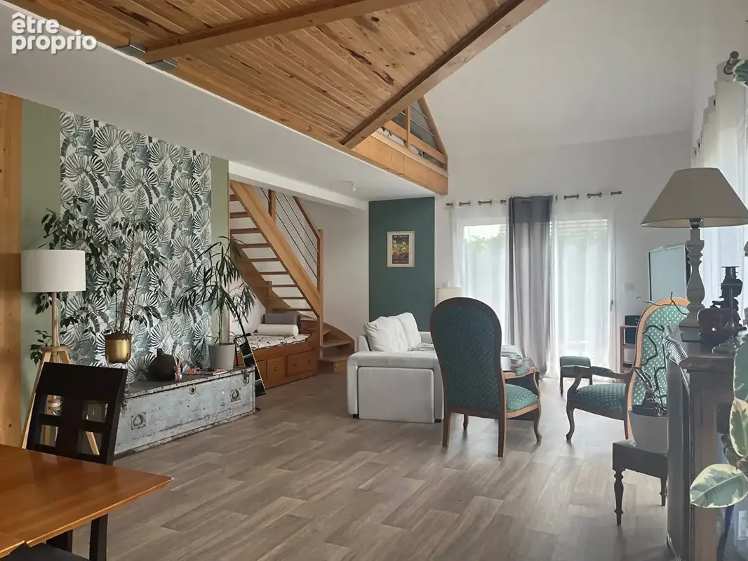 Villa contemporaine de grand standing à vendre à Venon - Réf. DD1801L - photo 4