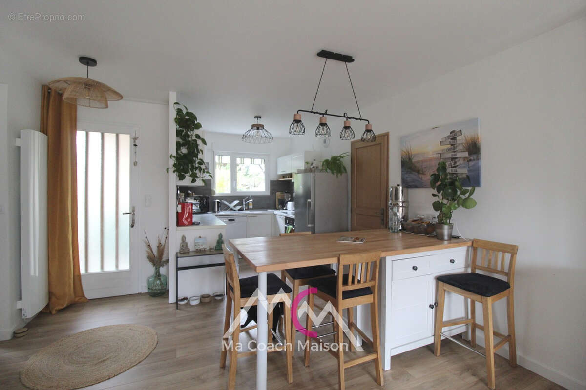 Maison à LE POULIGUEN