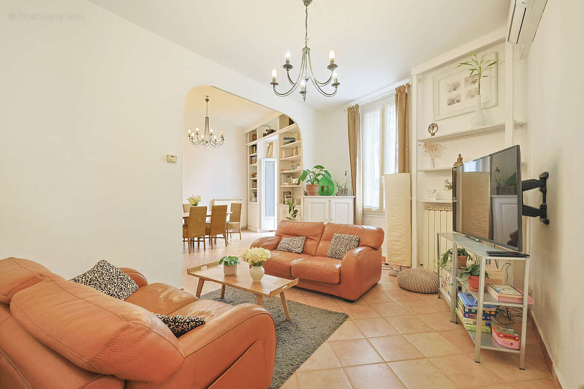 Appartement à HYERES