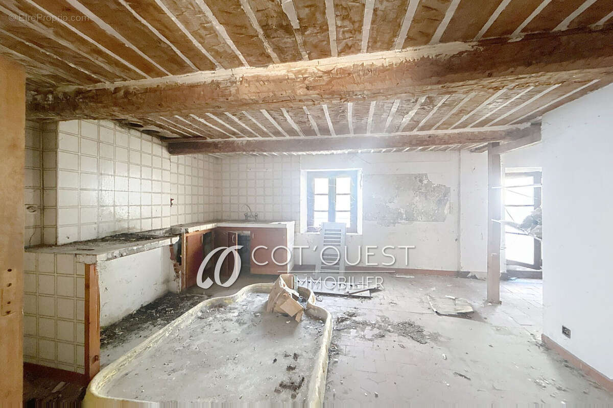 Appartement à ENTREVAUX