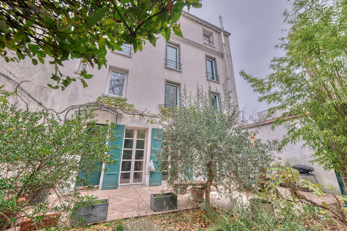 Maison à VANVES