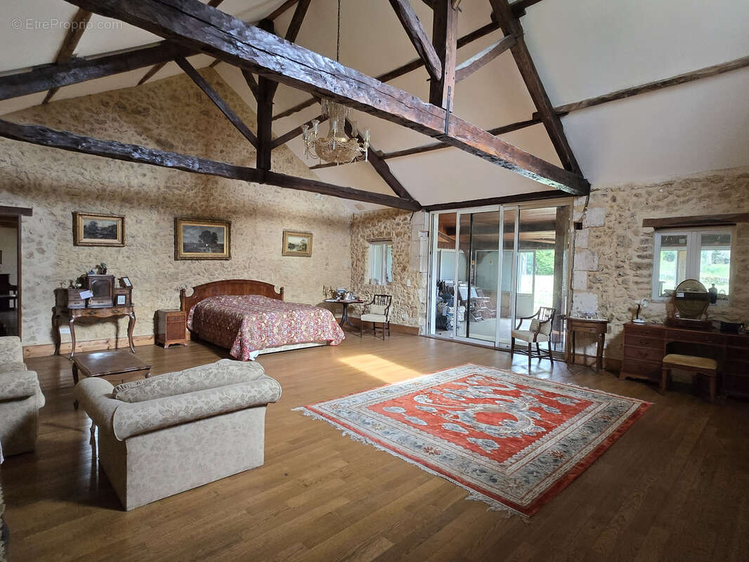 Maison à VILLAMBLARD