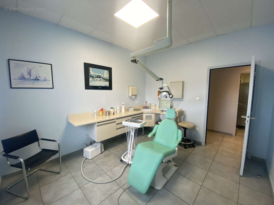 Commerce à CARCASSONNE