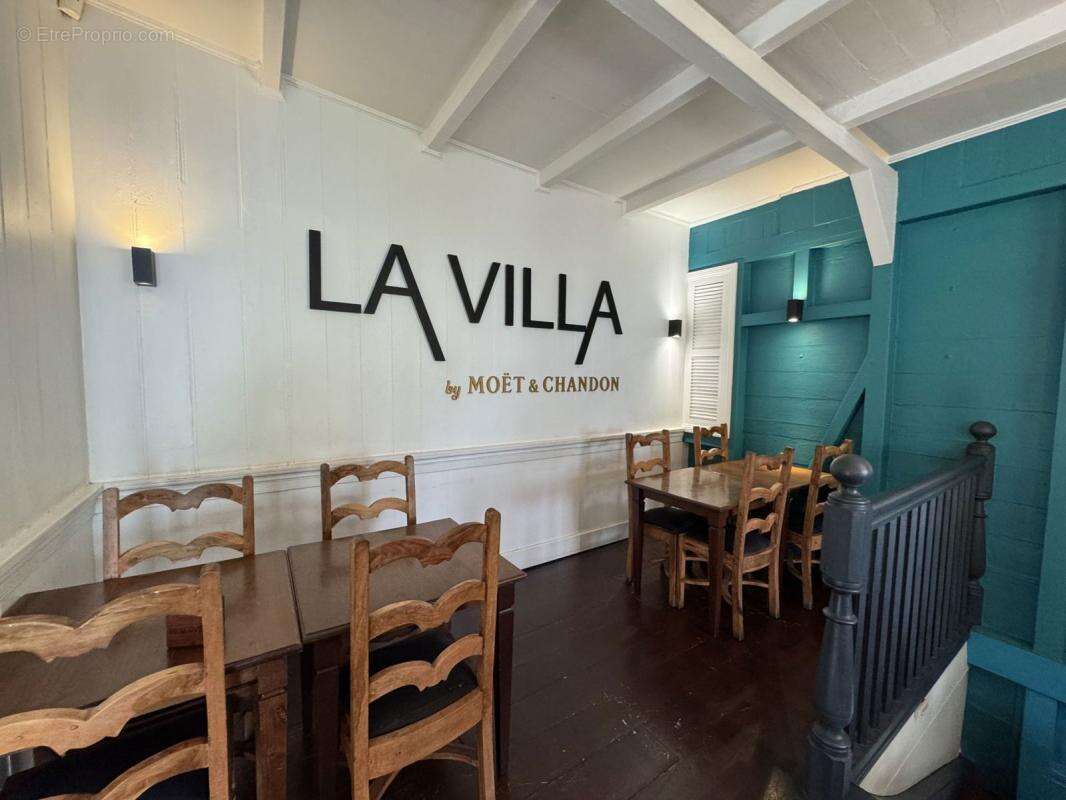 Commerce à FORT-DE-FRANCE