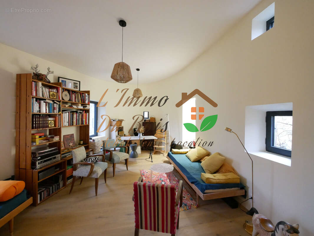 Maison à FELINES