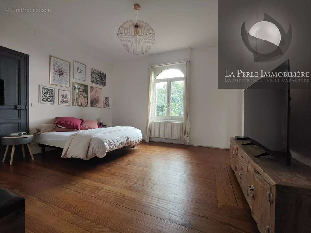 Maison 200 m² à Montauban  - photo 13