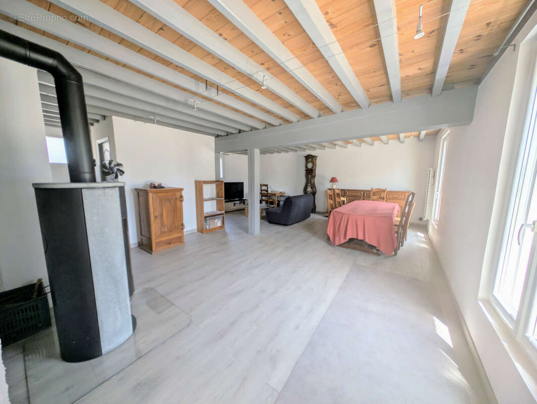 Achat maison 4 chambres 204m2 sur 1370m2 terrain - photo 7