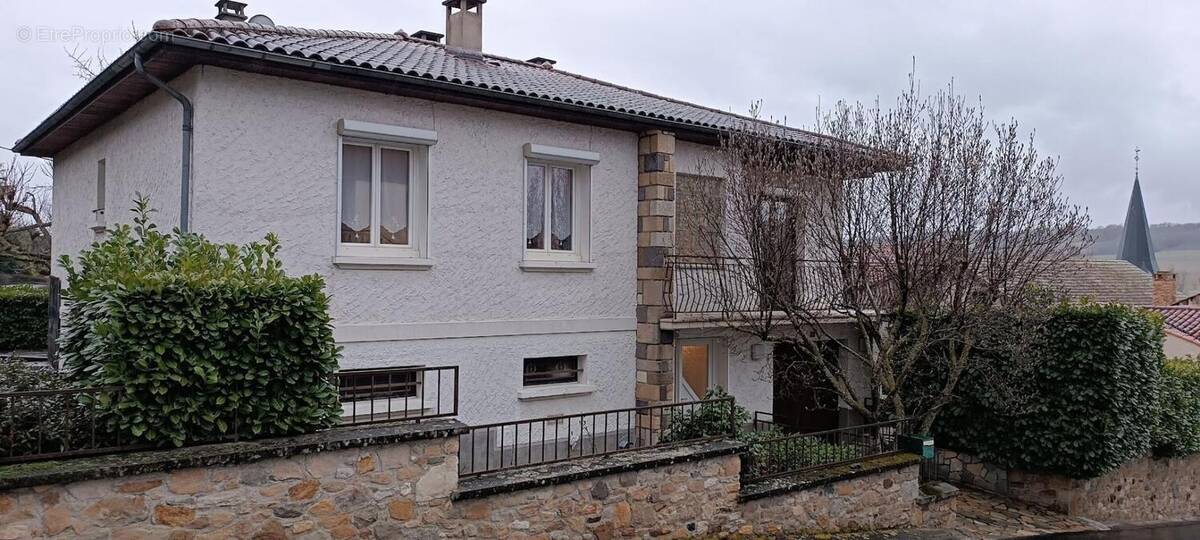 Maison à PERRIER