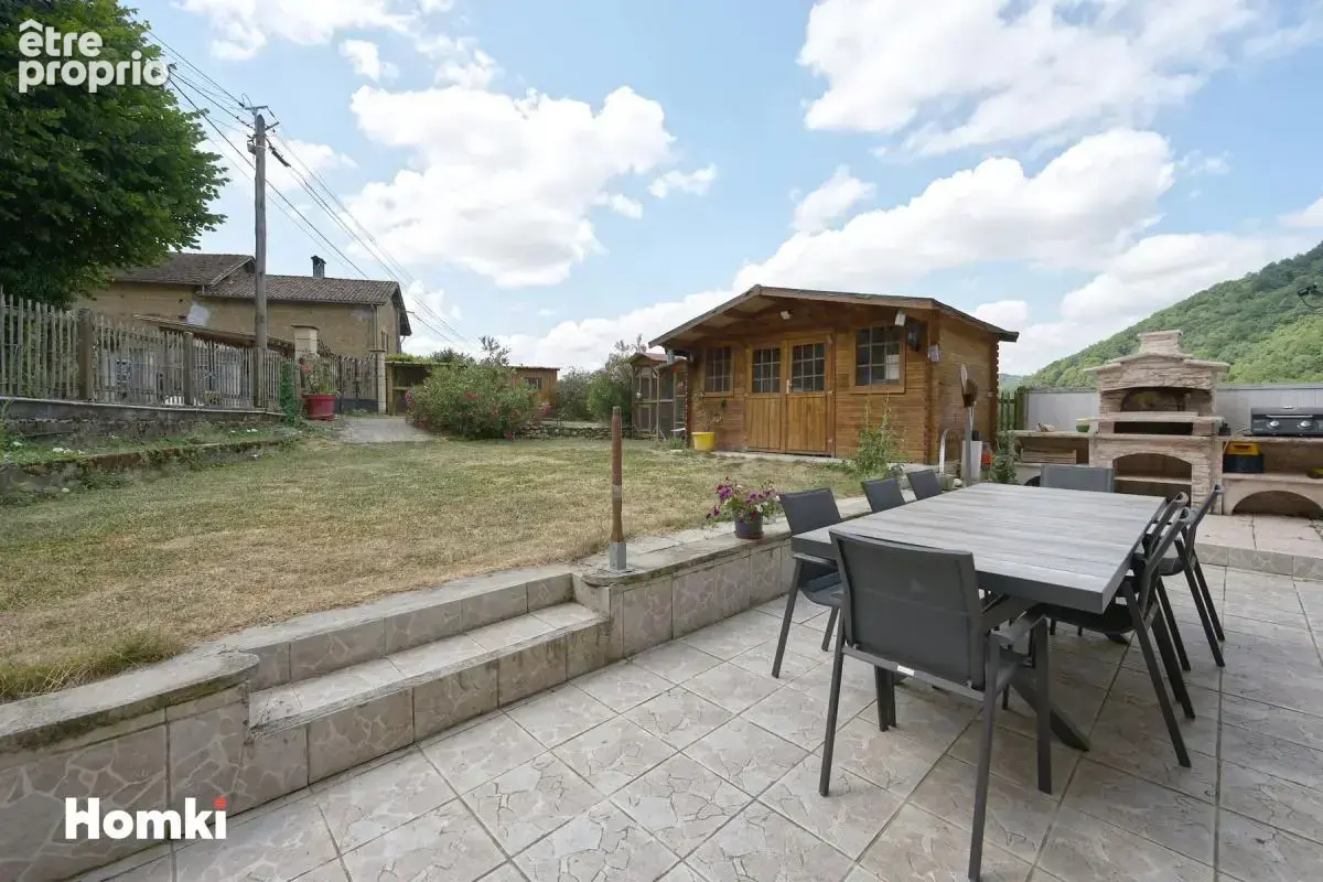 Maison avec dépendances et grand terrain – Chirens - photo 4