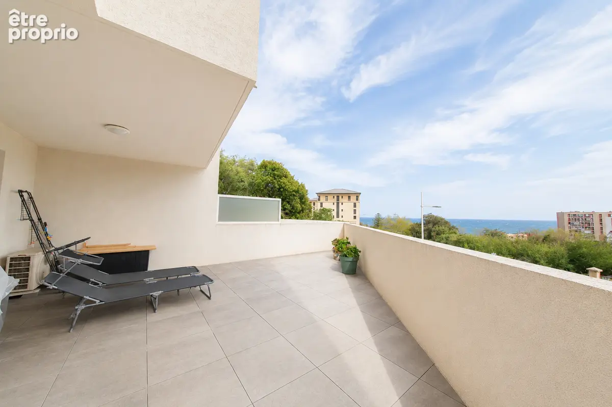 T2 vendu loué avec vue mer et  grande terrasse - photo 5
