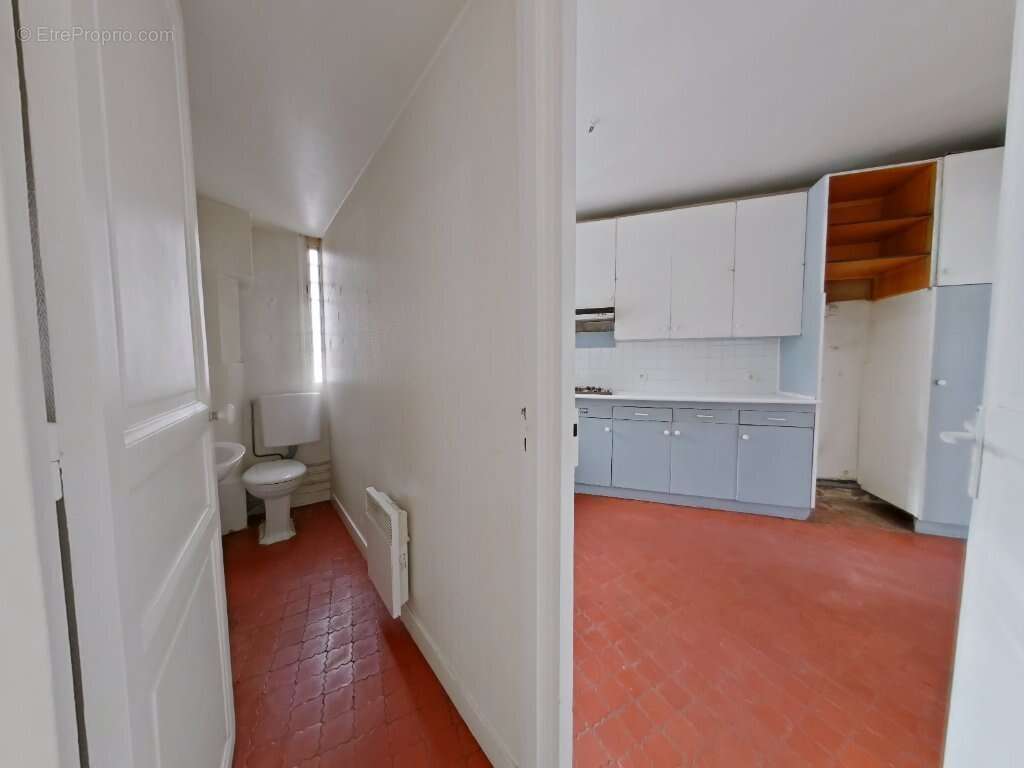 Appartement à PARIS-10E