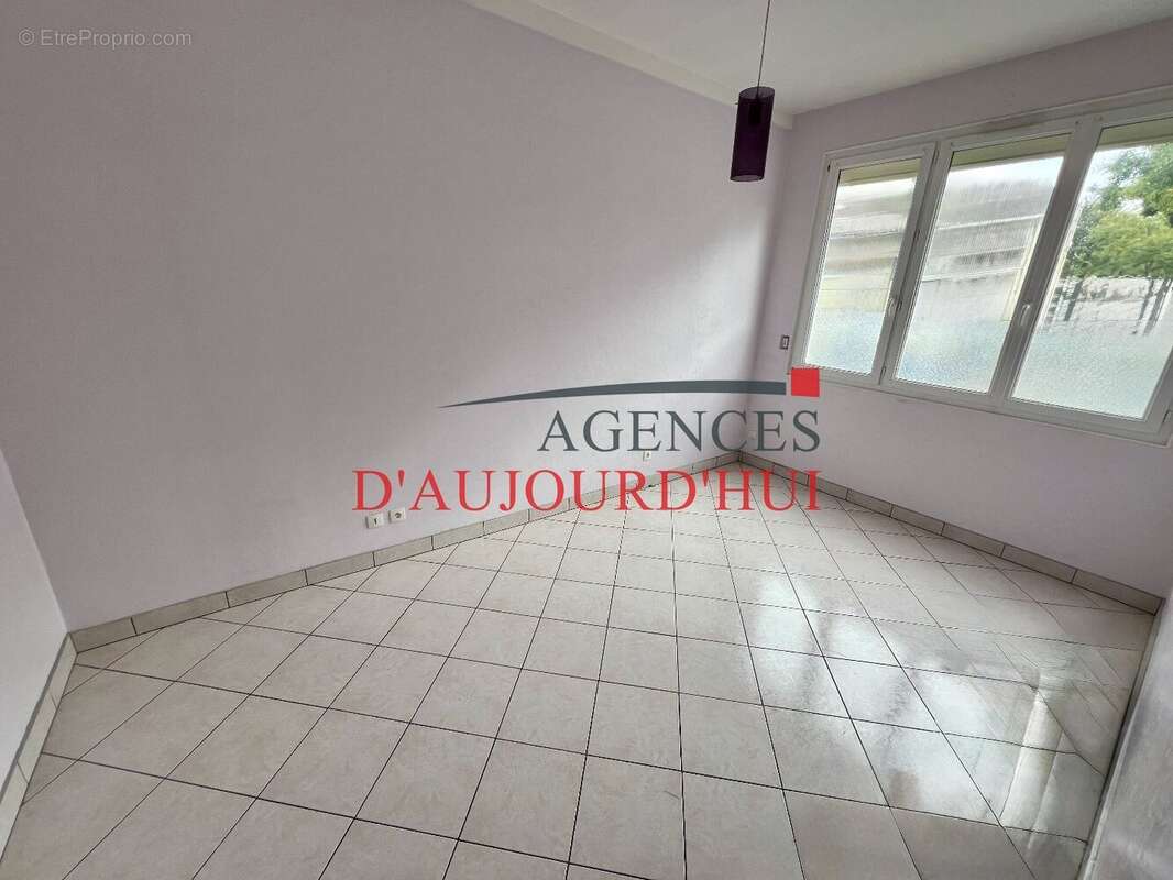 Maison à VILLERS-BOCAGE