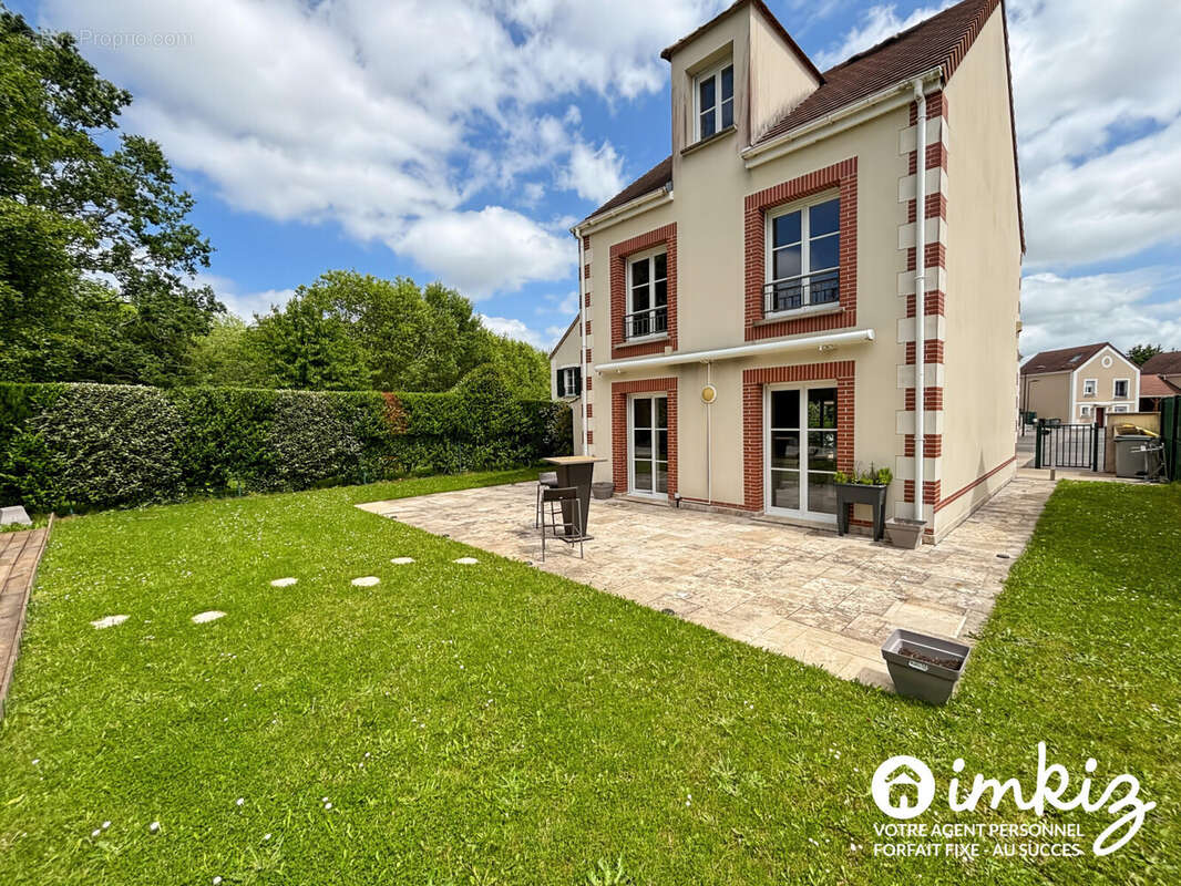 Maison à NANDY