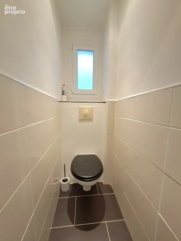 Appartement en duplex vendu meublé - 55.10 m2 hab. - photo 9