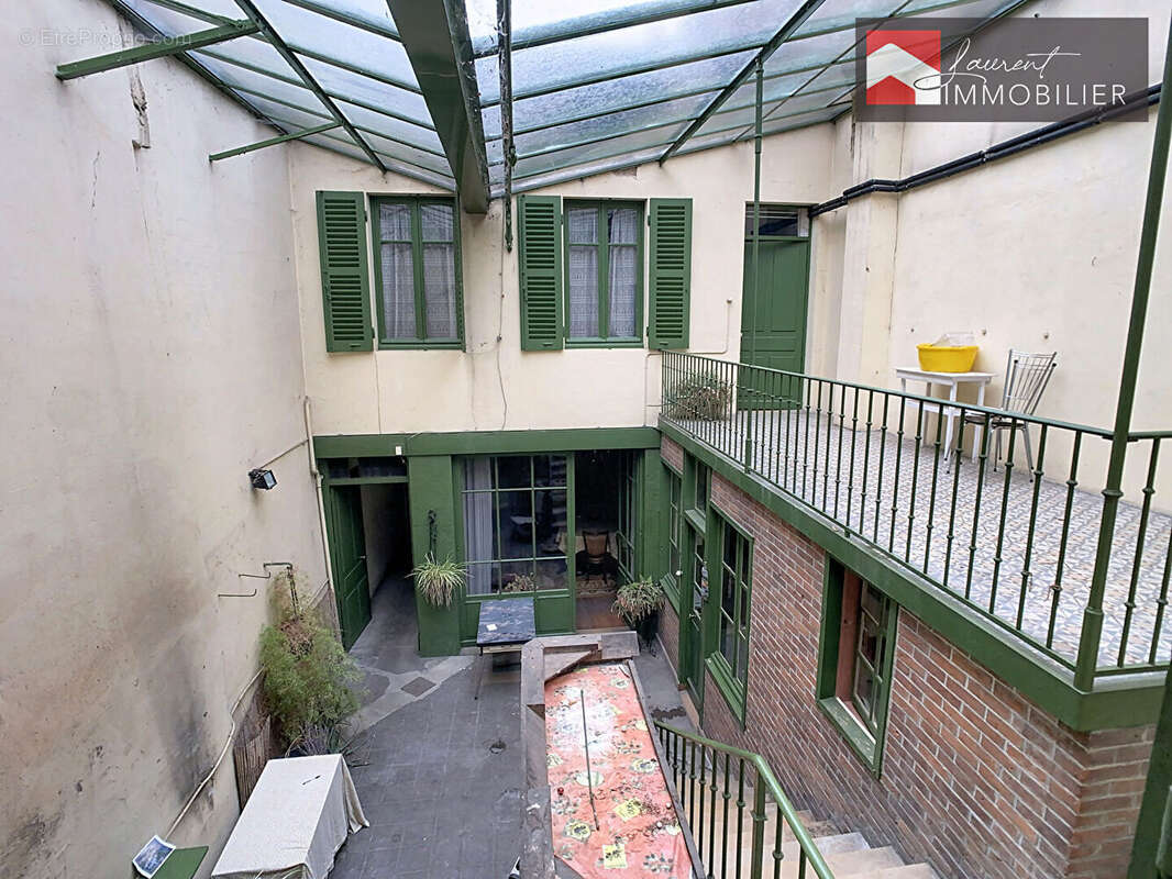 Maison à PONT-DE-VAUX