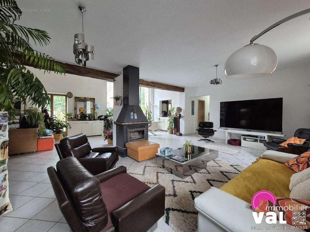 Maison à MILLY-LA-FORET