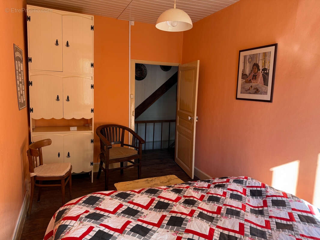 Maison à GOUTTIERES