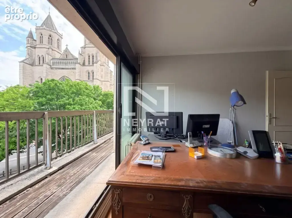 Dijon hyper centre- place saint benigne - photo 6