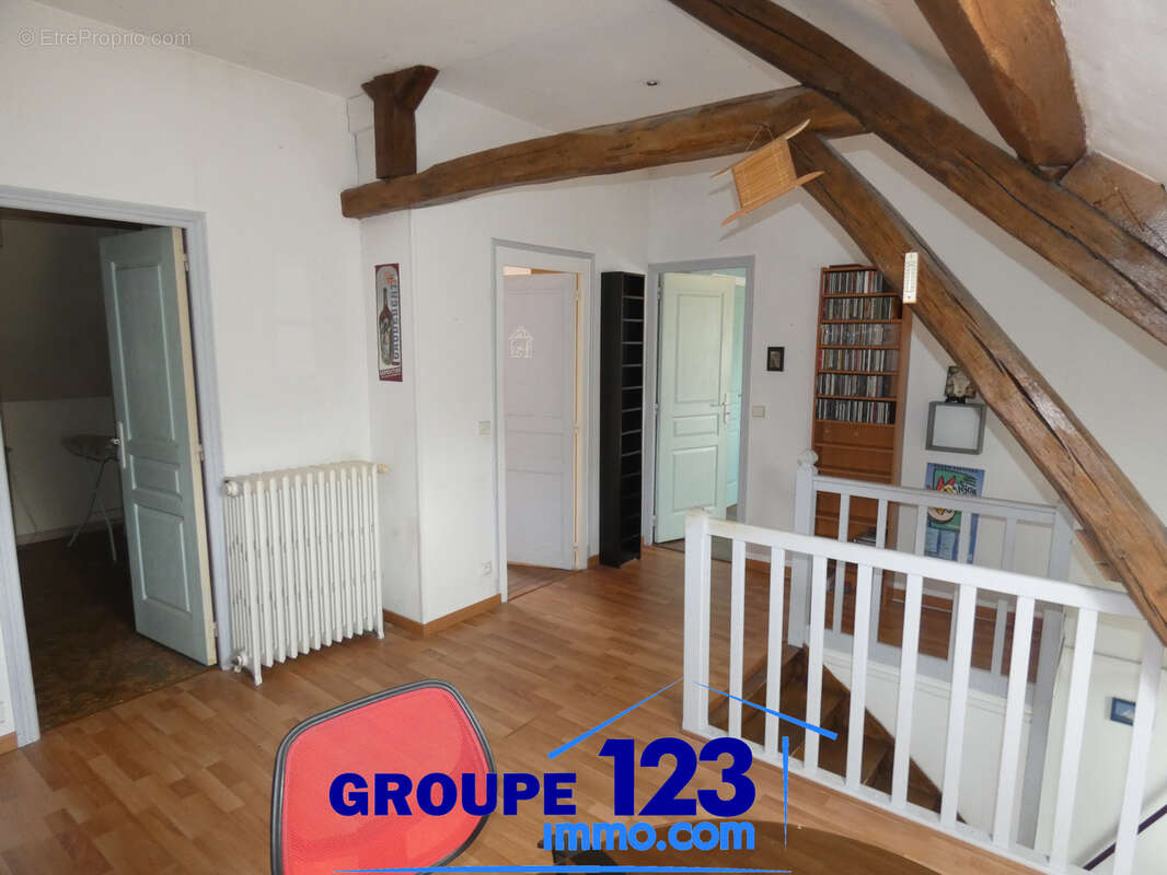 Maison à MIGENNES