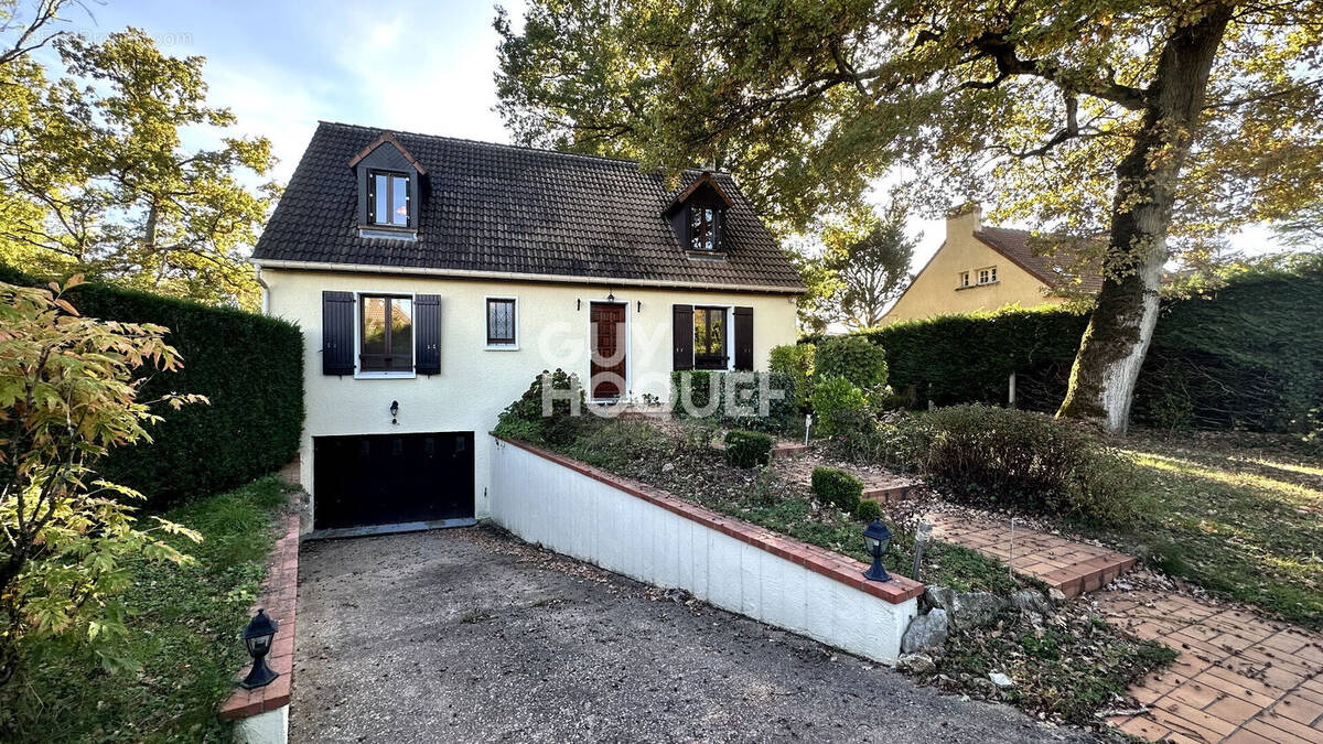 Maison à FORGES-LES-BAINS