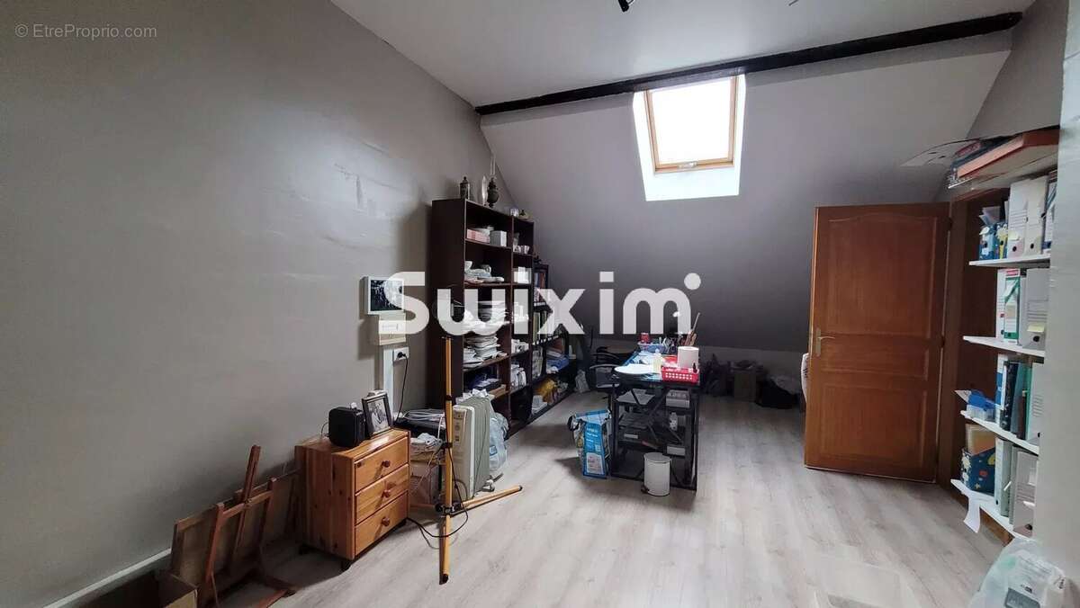 Maison à LONS-LE-SAUNIER