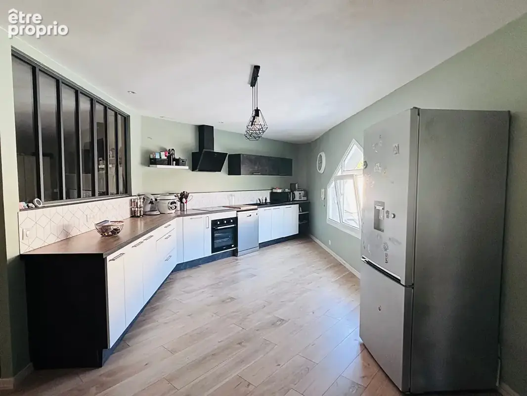 Appartement Saint Die Des Vosges 6 pièce(s) 199 m2 - photo 2