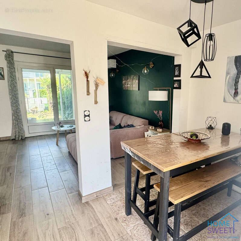 Maison à FLEURY-LES-AUBRAIS