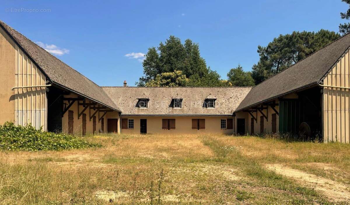 Maison à BAUGE