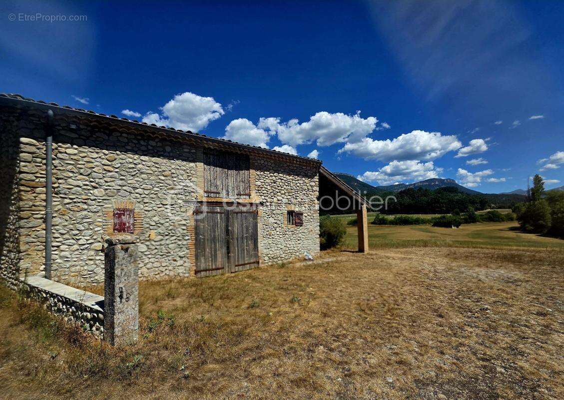 Ancienne ferme de caractère sur 3,4 hectares – Un cadre de vie exceptionnel aux portes de Die - photo 5
